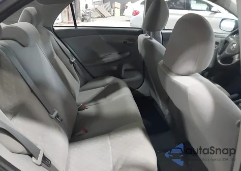 2009 Toyota Corolla Base z USA, uszkodzony, nr VIN 2T1BU40E69C130528